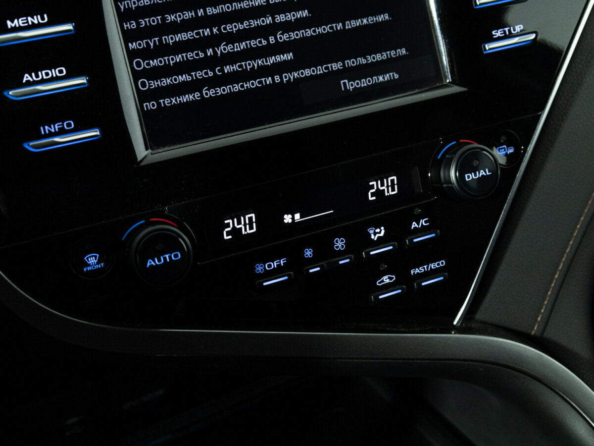 Toyota Camry 2019 года с пробегом. Фото: #13