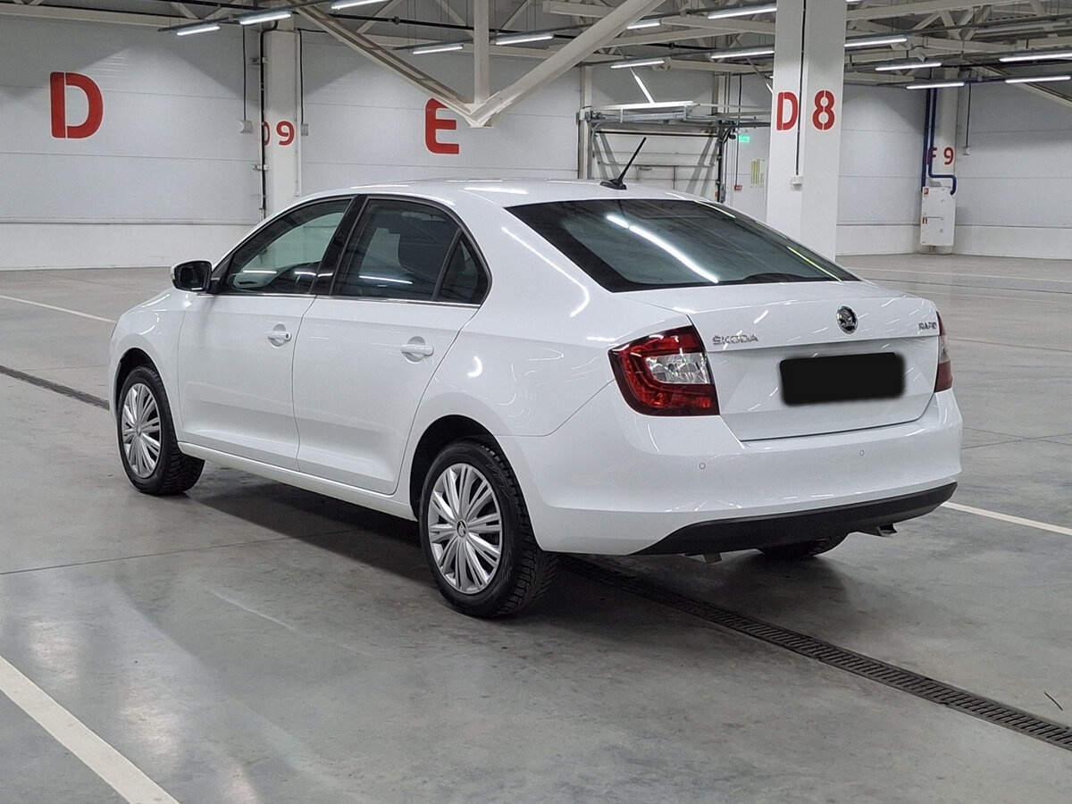 Skoda Rapid 2018 года с пробегом. Фото: #6