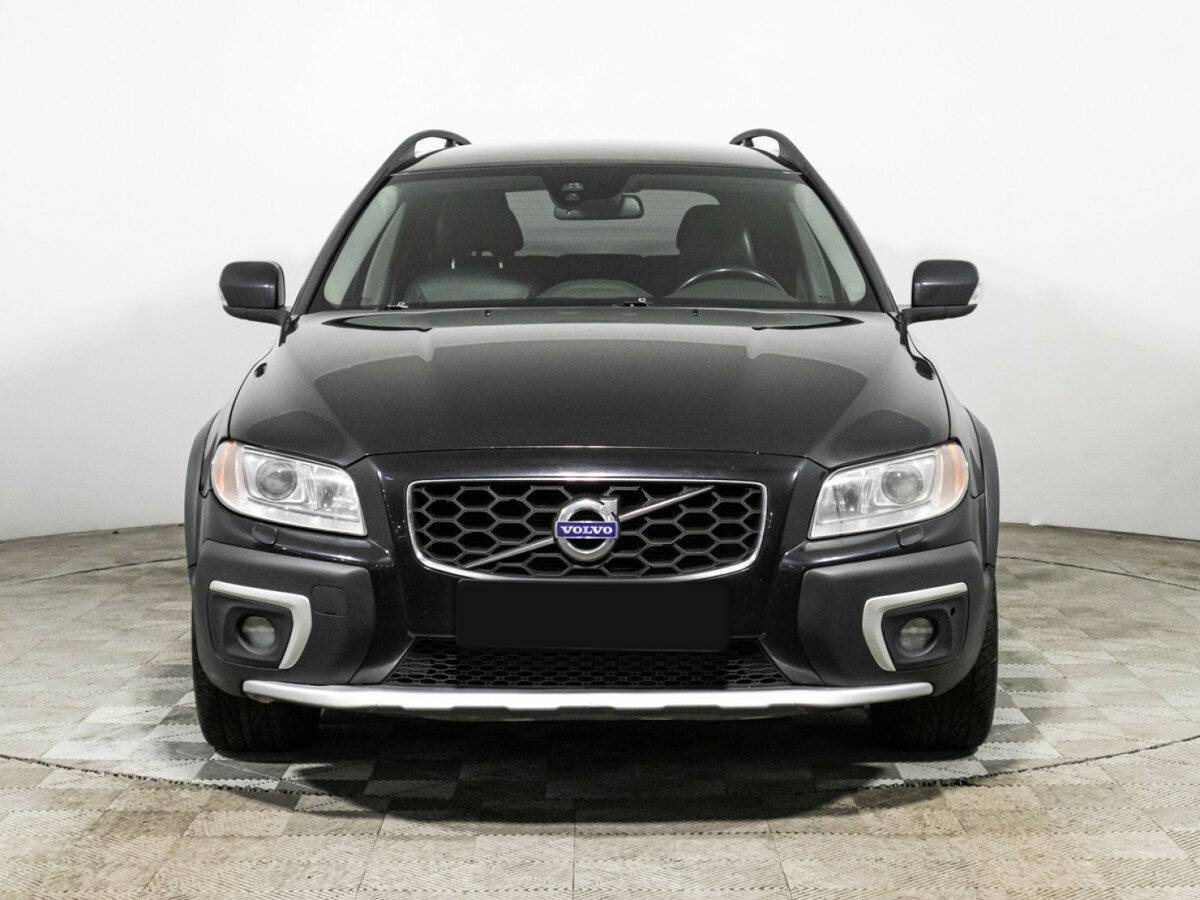 Volvo XC70 2014 года с пробегом. Фото: #1