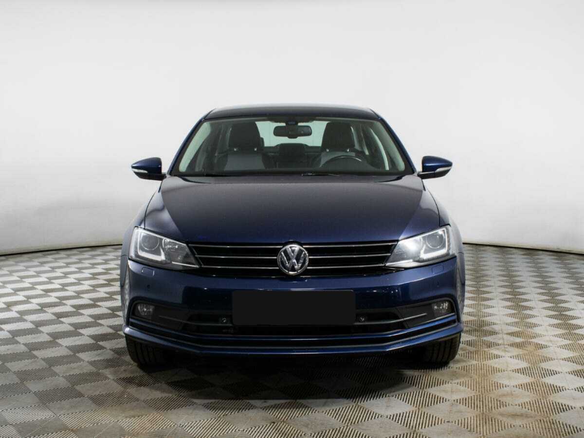 Volkswagen Jetta 2015 года с пробегом. Фото: #1