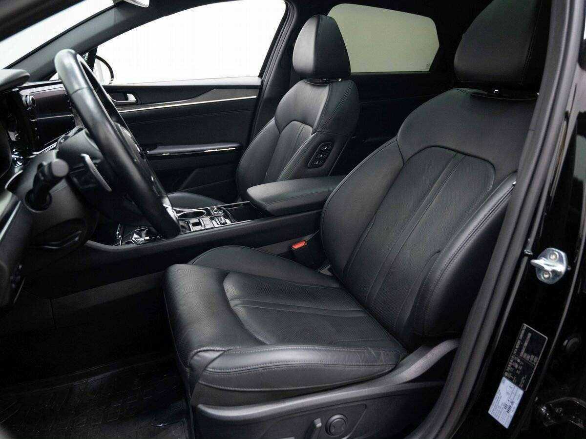 Kia K5 2020 года с пробегом. Фото: #7