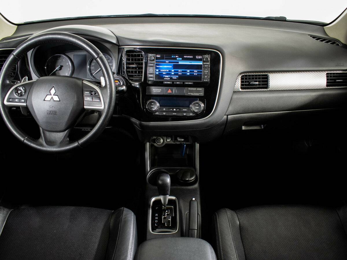 Mitsubishi Outlander 2013 года с пробегом. Фото: #10