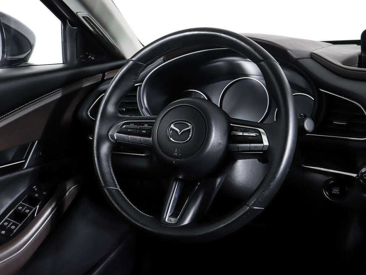 Mazda CX-30 2019 года с пробегом. Фото: #9