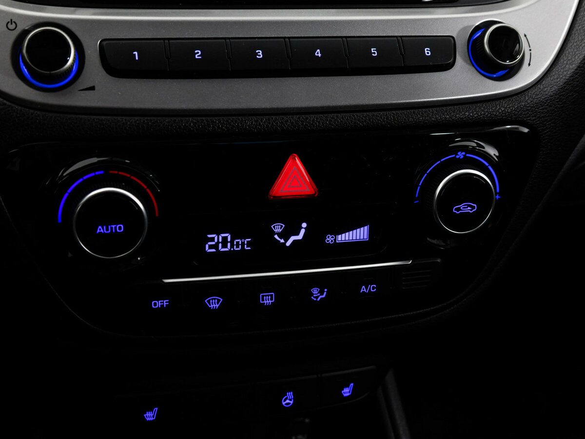Hyundai Solaris 2018 года с пробегом. Фото: #10
