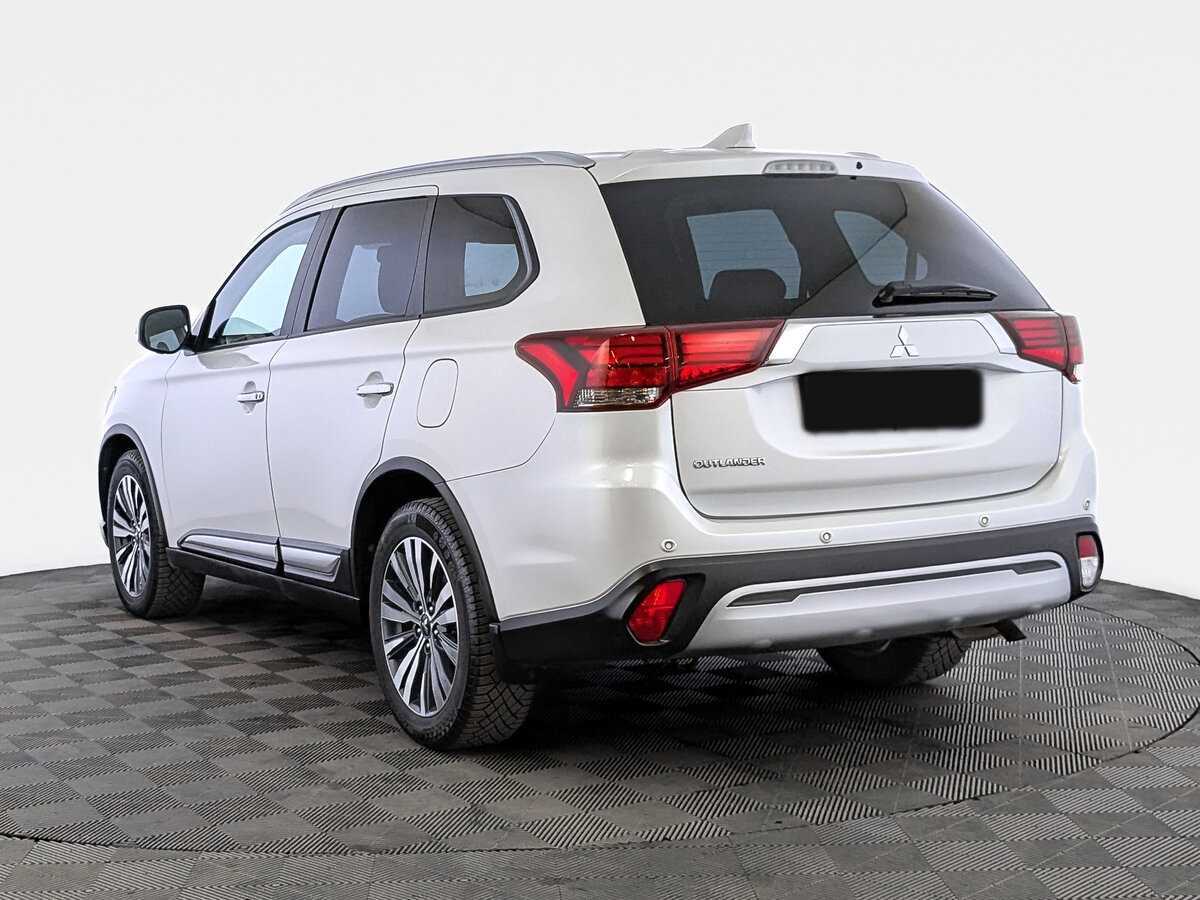 Mitsubishi Outlander 2021 года с пробегом. Фото: #6