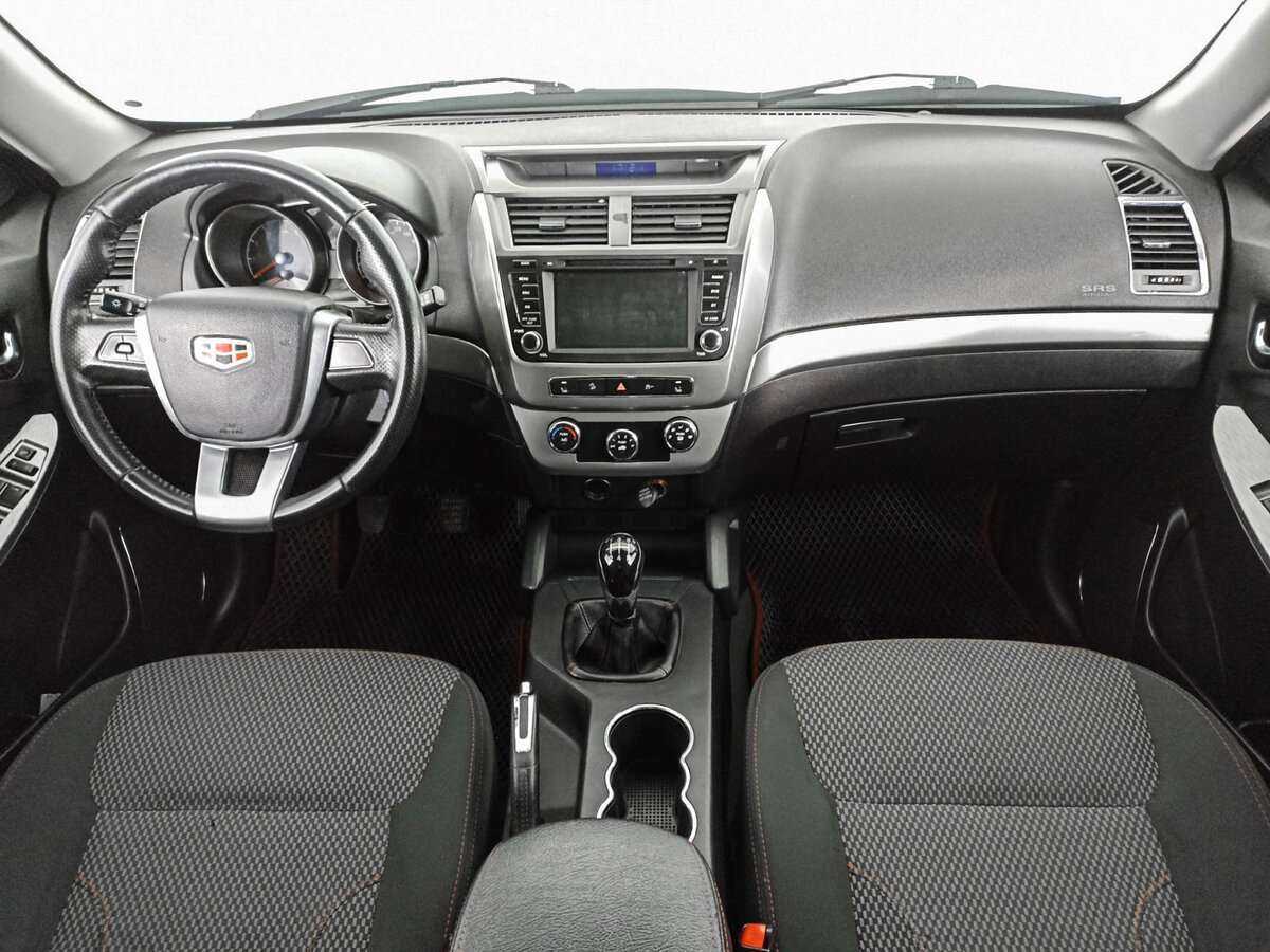 Geely Emgrand X7 2016 года с пробегом. Фото: #11