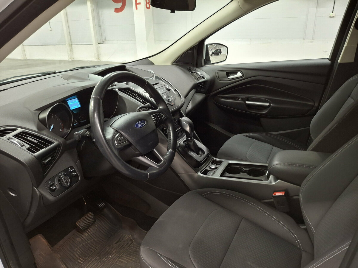 Ford Kuga 2018 года с пробегом. Фото: #14