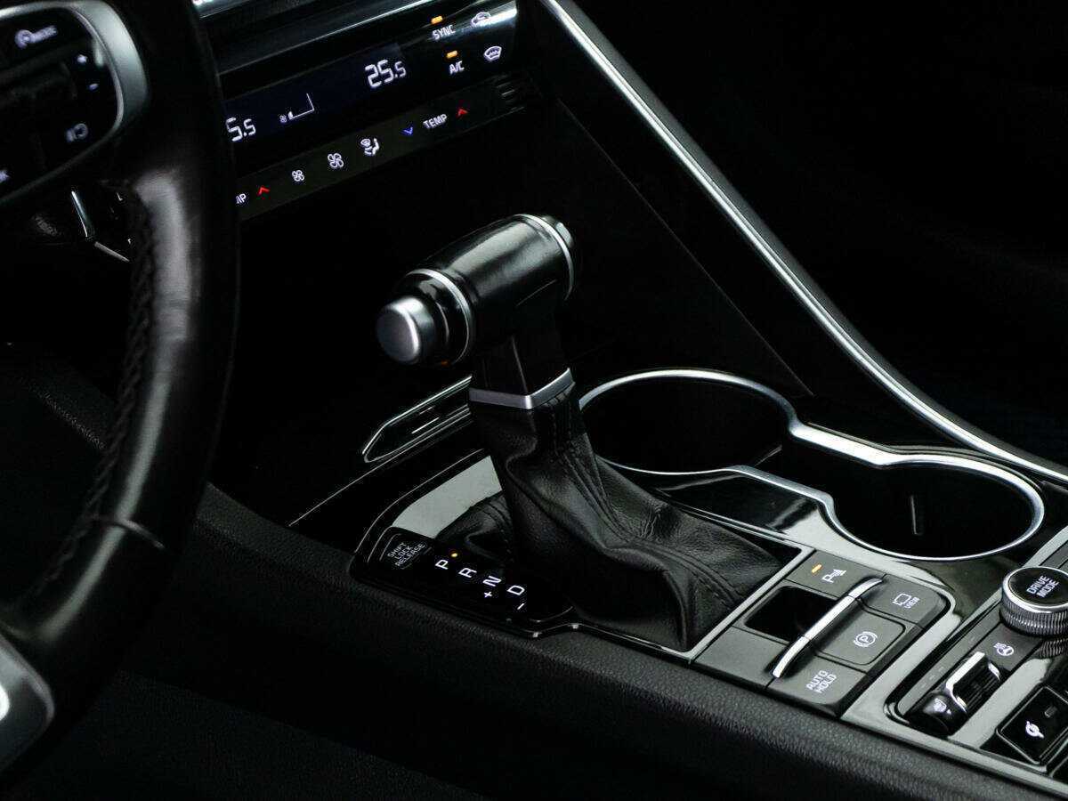 Kia K5 2021 года с пробегом. Фото: #16