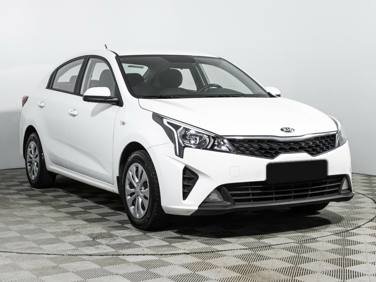 Kia Rio 2021 года с пробегом. Фото: #2