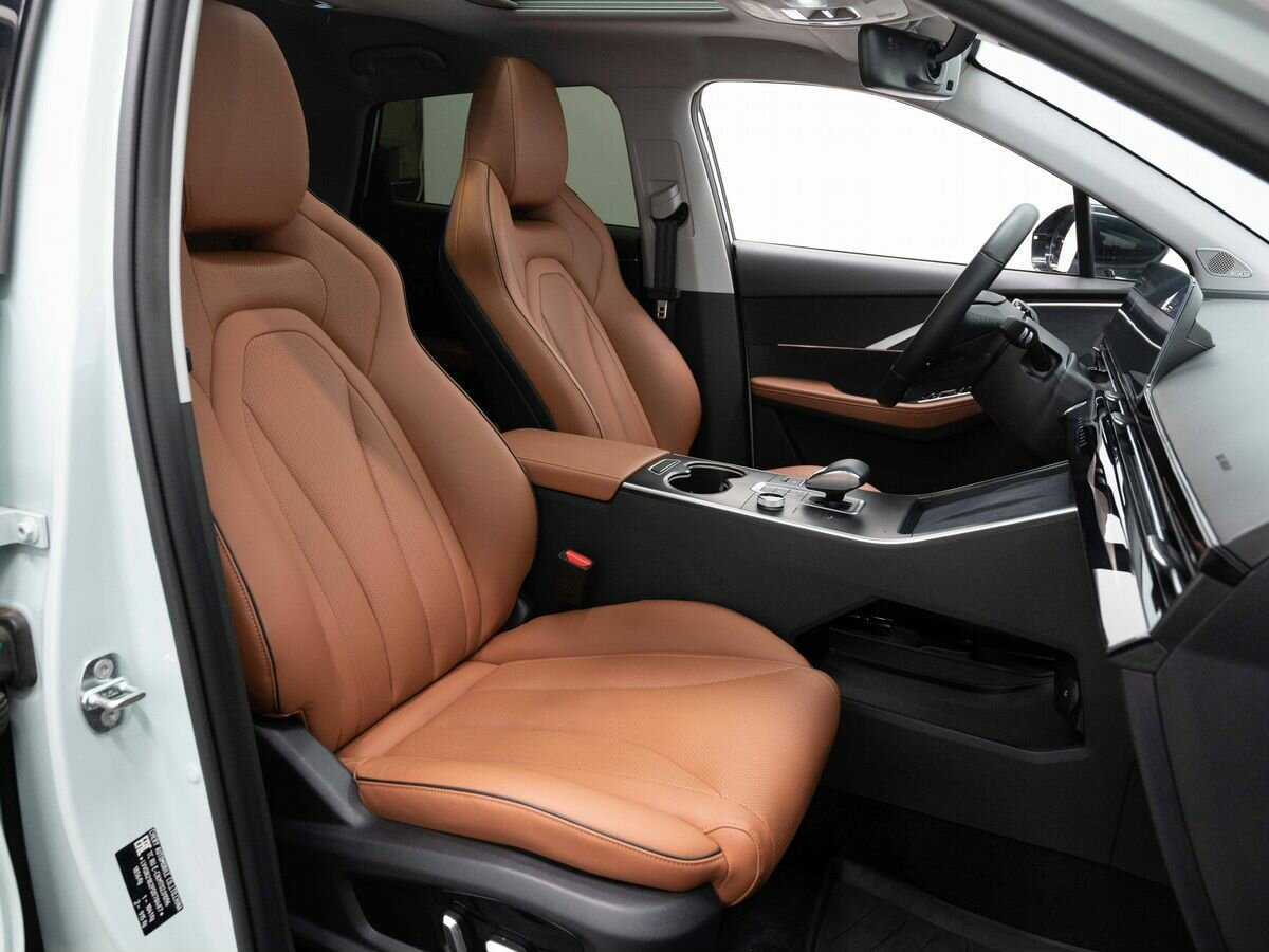 OMODA C5 2022 года с пробегом. Фото: #11