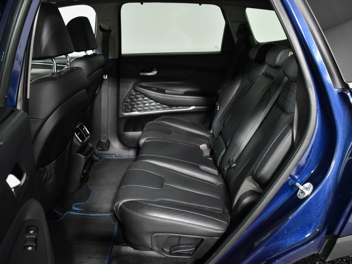 Hyundai Santa Fe 2019 года с пробегом. Фото: #10