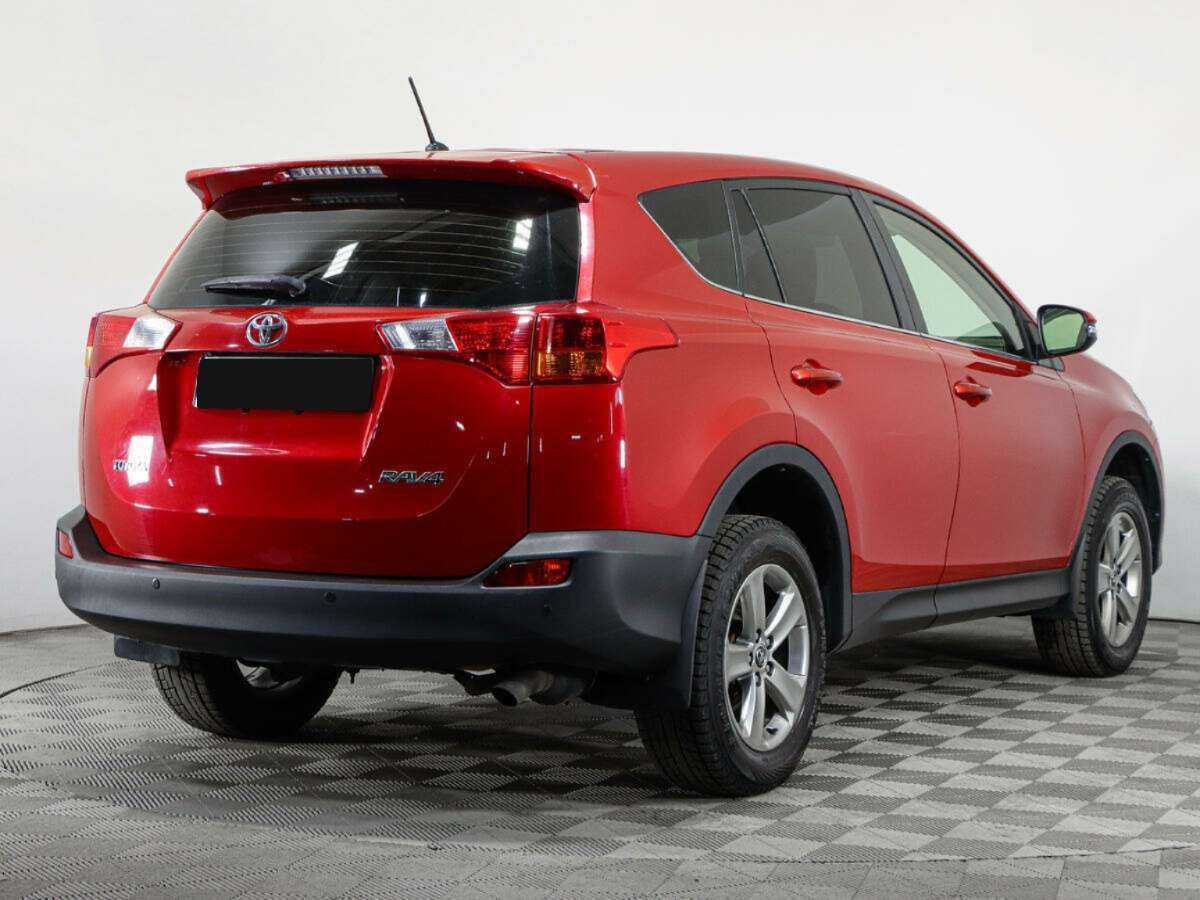 Toyota RAV4 2015 года с пробегом. Фото: #3