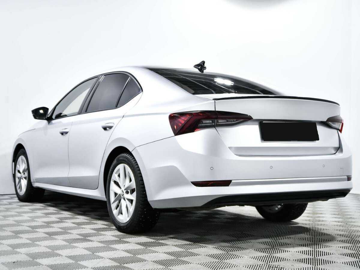 Skoda Octavia 2021 года с пробегом. Фото: #5
