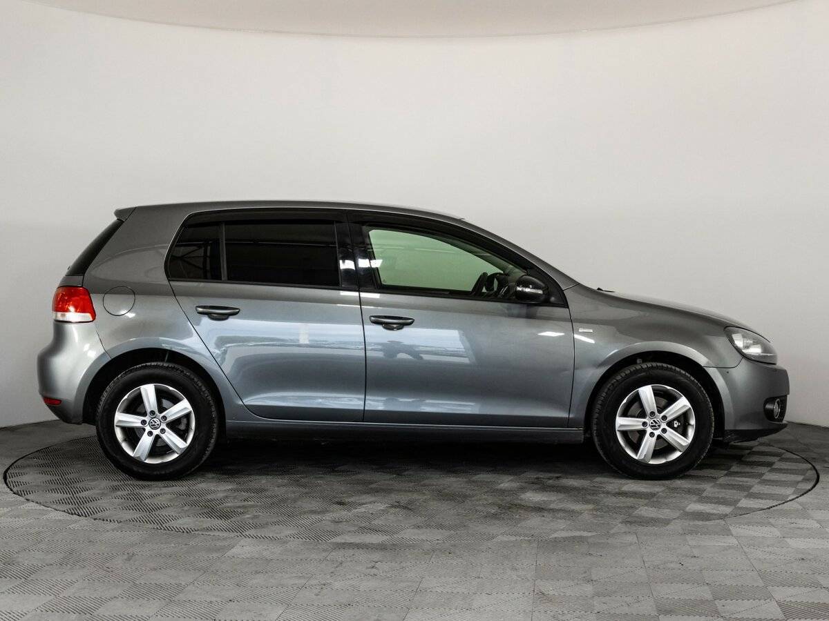 Volkswagen Golf 2012 года с пробегом. Фото: #3
