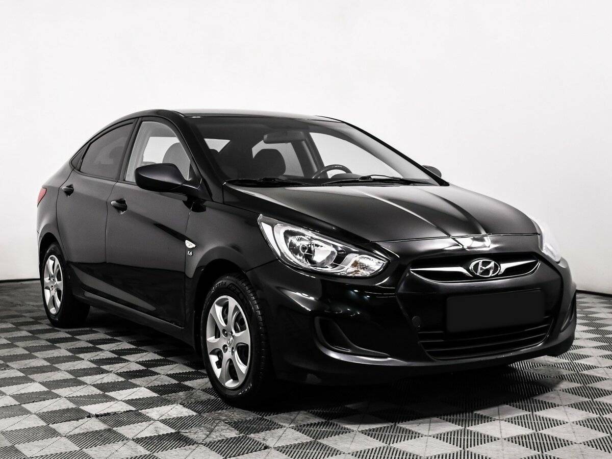 Hyundai Solaris 2012 года с пробегом. Фото: #2
