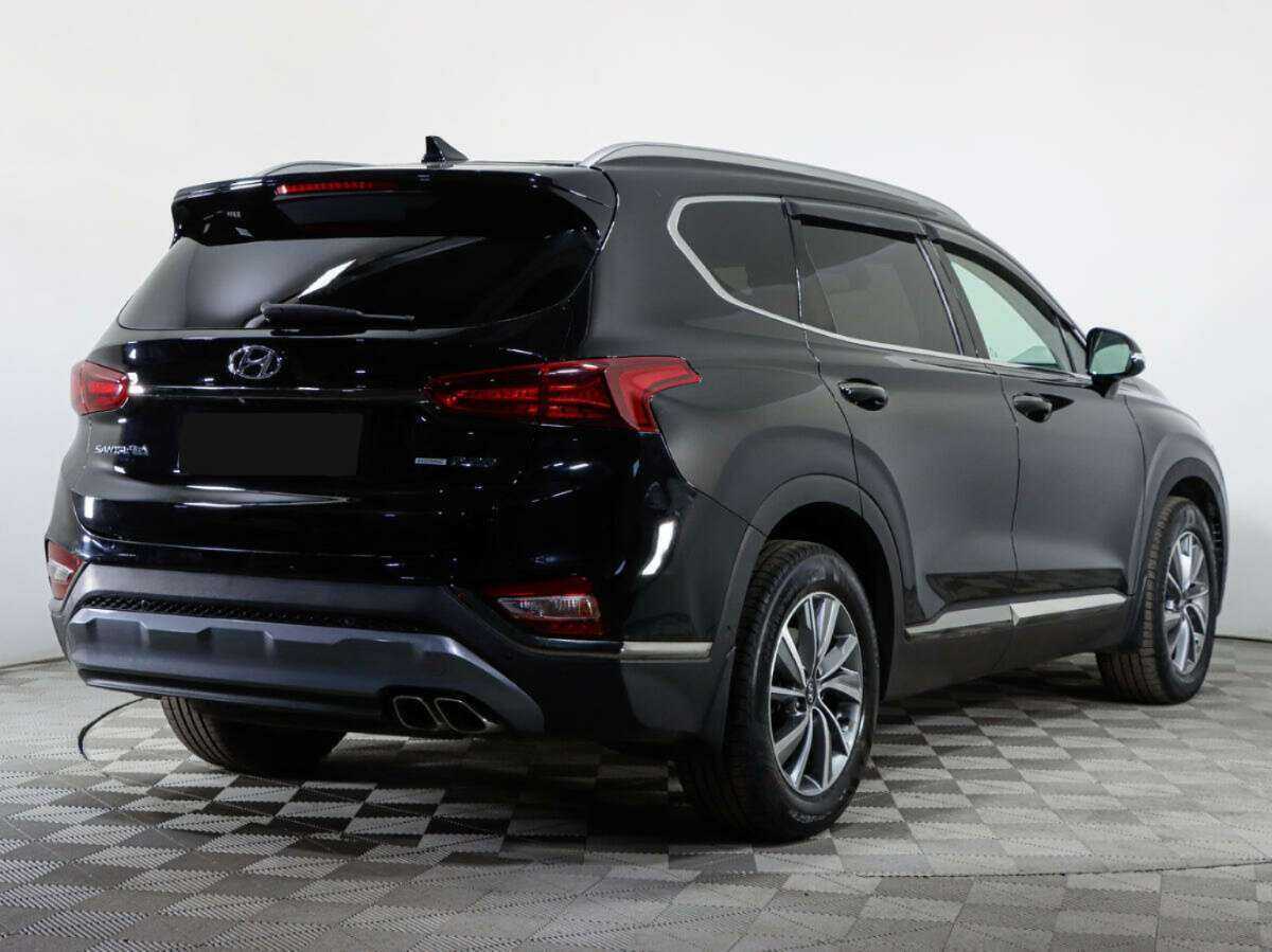 Hyundai Santa Fe 2018 года с пробегом. Фото: #4