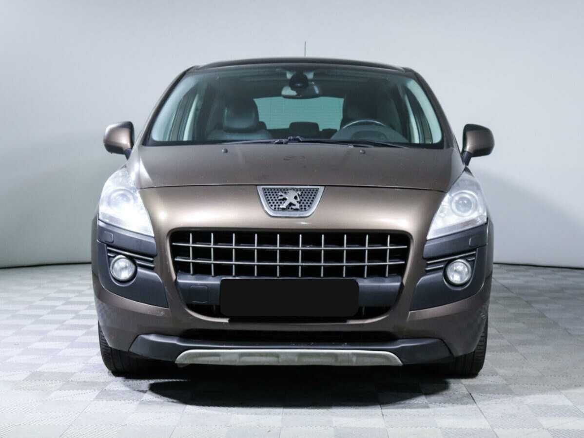 Peugeot 3008 2013 года с пробегом. Фото: #1