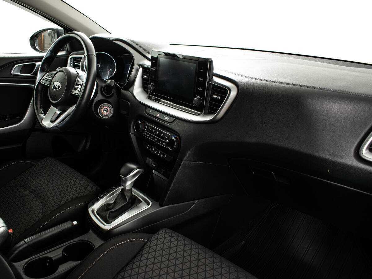 Kia XCeed 2020 года с пробегом. Фото: #8