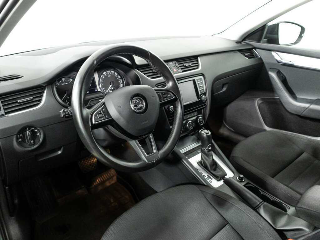 Skoda Octavia 2015 года с пробегом. Фото: #10