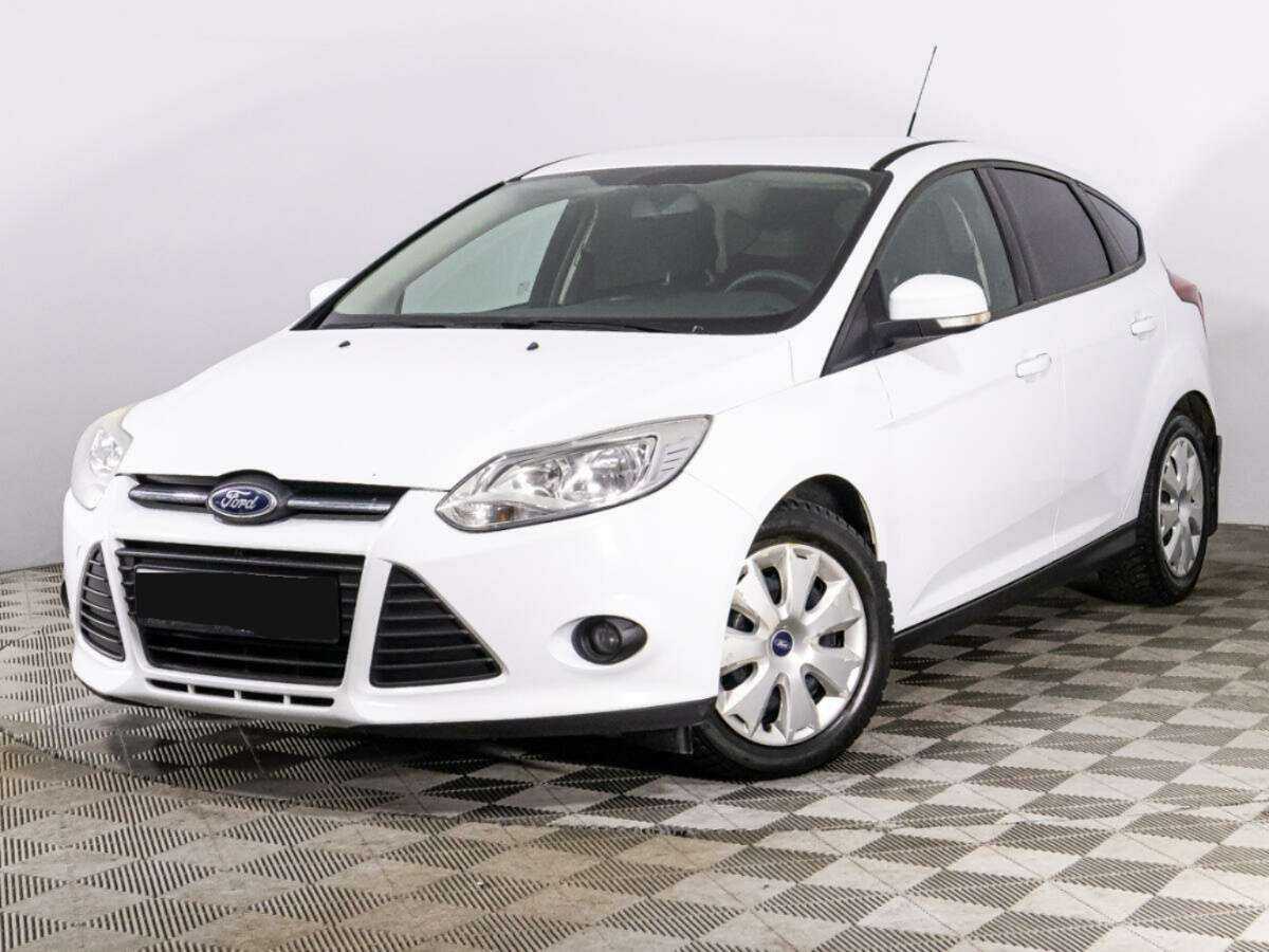 Ford Focus 2013 года с пробегом. Посмотреть фото