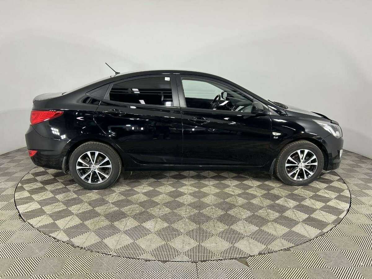 Hyundai Solaris 2015 года с пробегом. Фото: #3