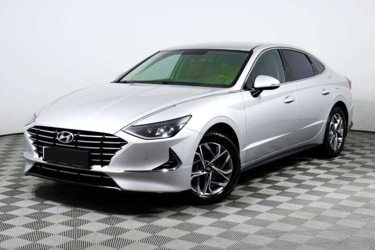 Hyundai Sonata 2020 года с пробегом. Посмотреть фото