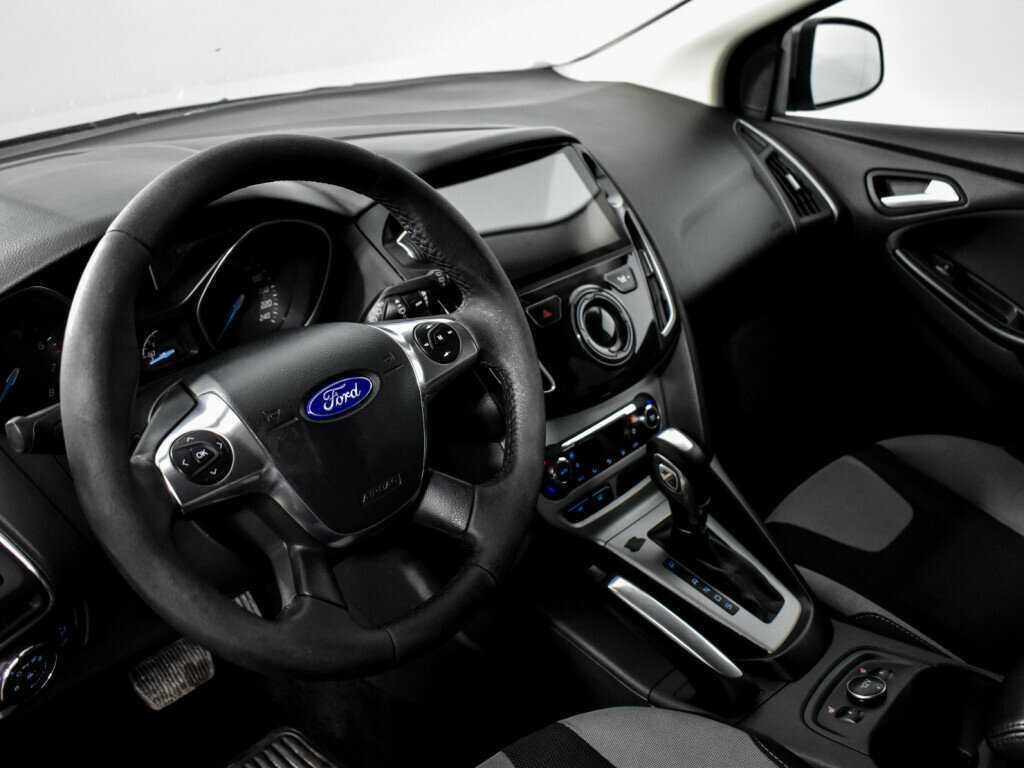 Ford Focus 2013 года с пробегом. Фото: #8