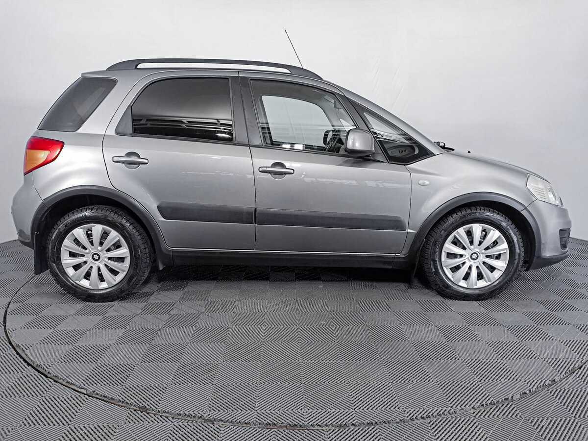 Suzuki SX4 2012 года с пробегом. Фото: #3