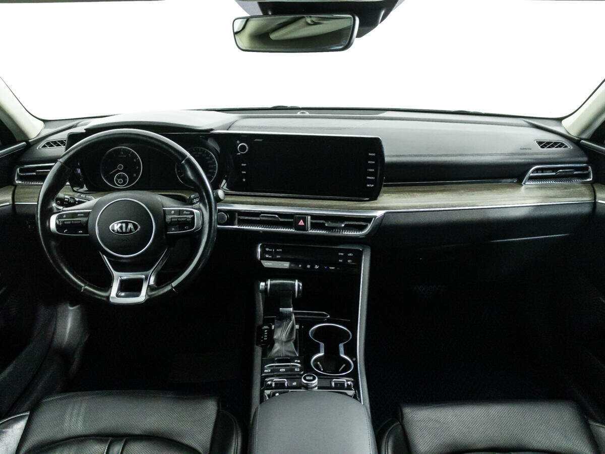 Kia K5 2021 года с пробегом. Фото: #12