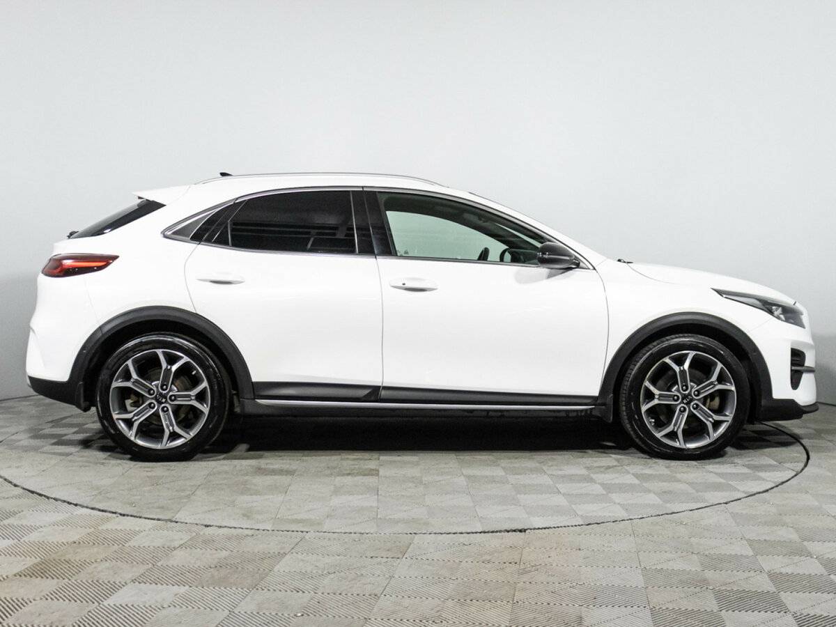 Kia XCeed 2020 года с пробегом. Фото: #3