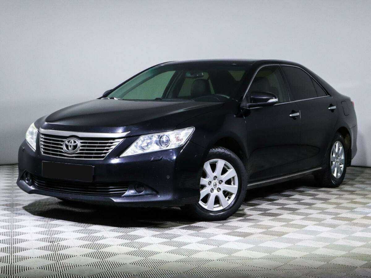 Toyota Camry 2012 года с пробегом. Фото: #0