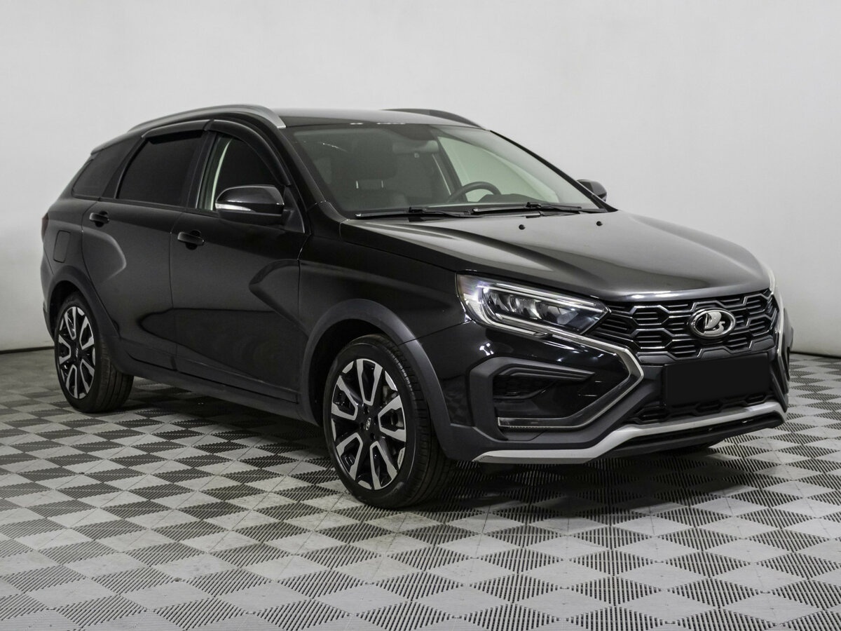 Lada (ВАЗ) Vesta 2024 года с пробегом. Фото: #2