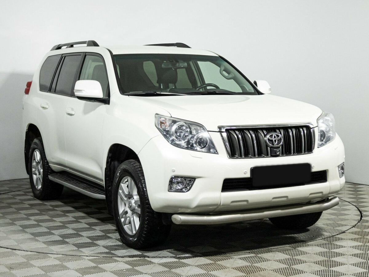 Toyota Land Cruiser Prado 2013 года с пробегом. Фото: #2