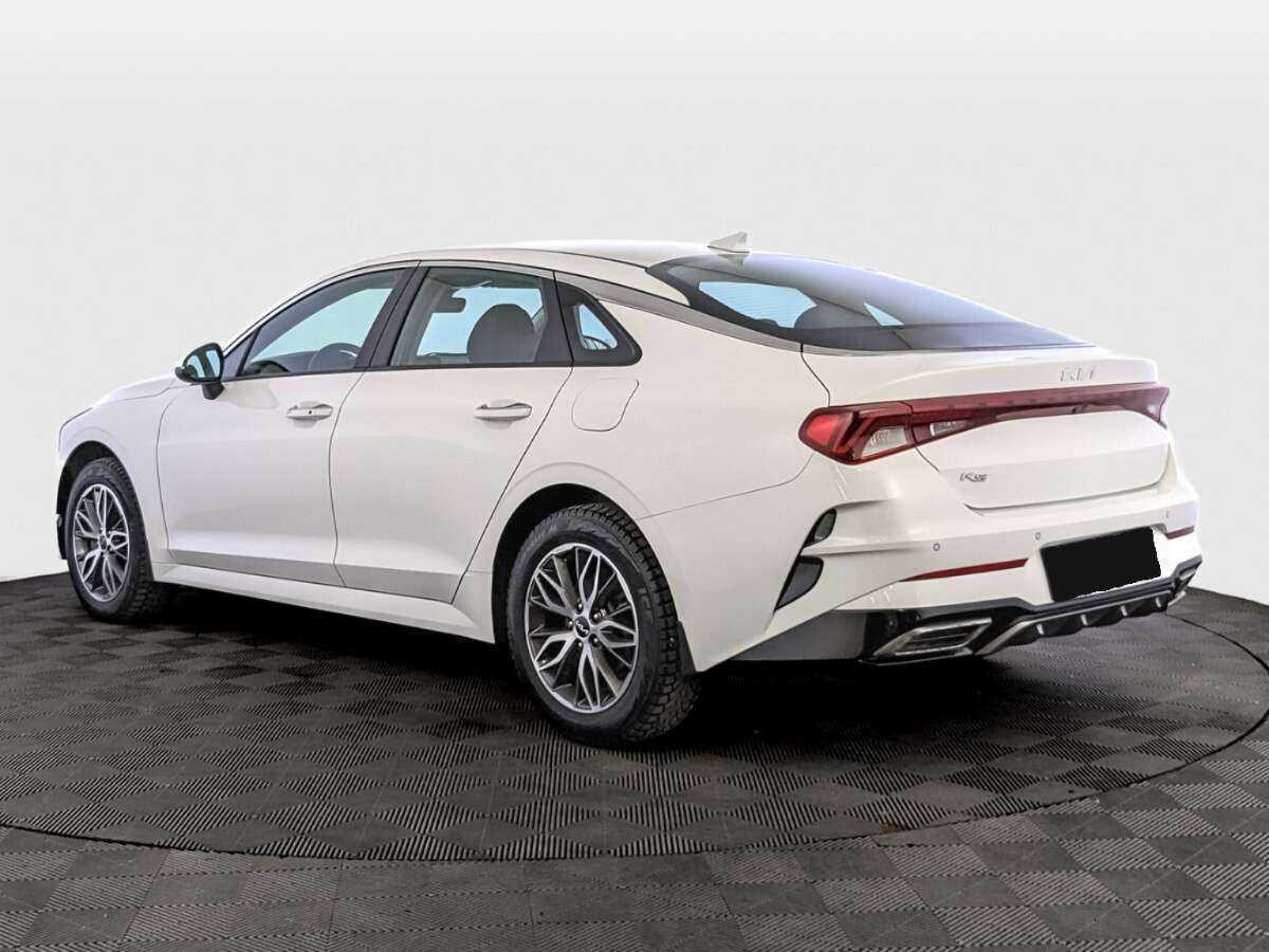 Kia K5 2021 года с пробегом. Фото: #6