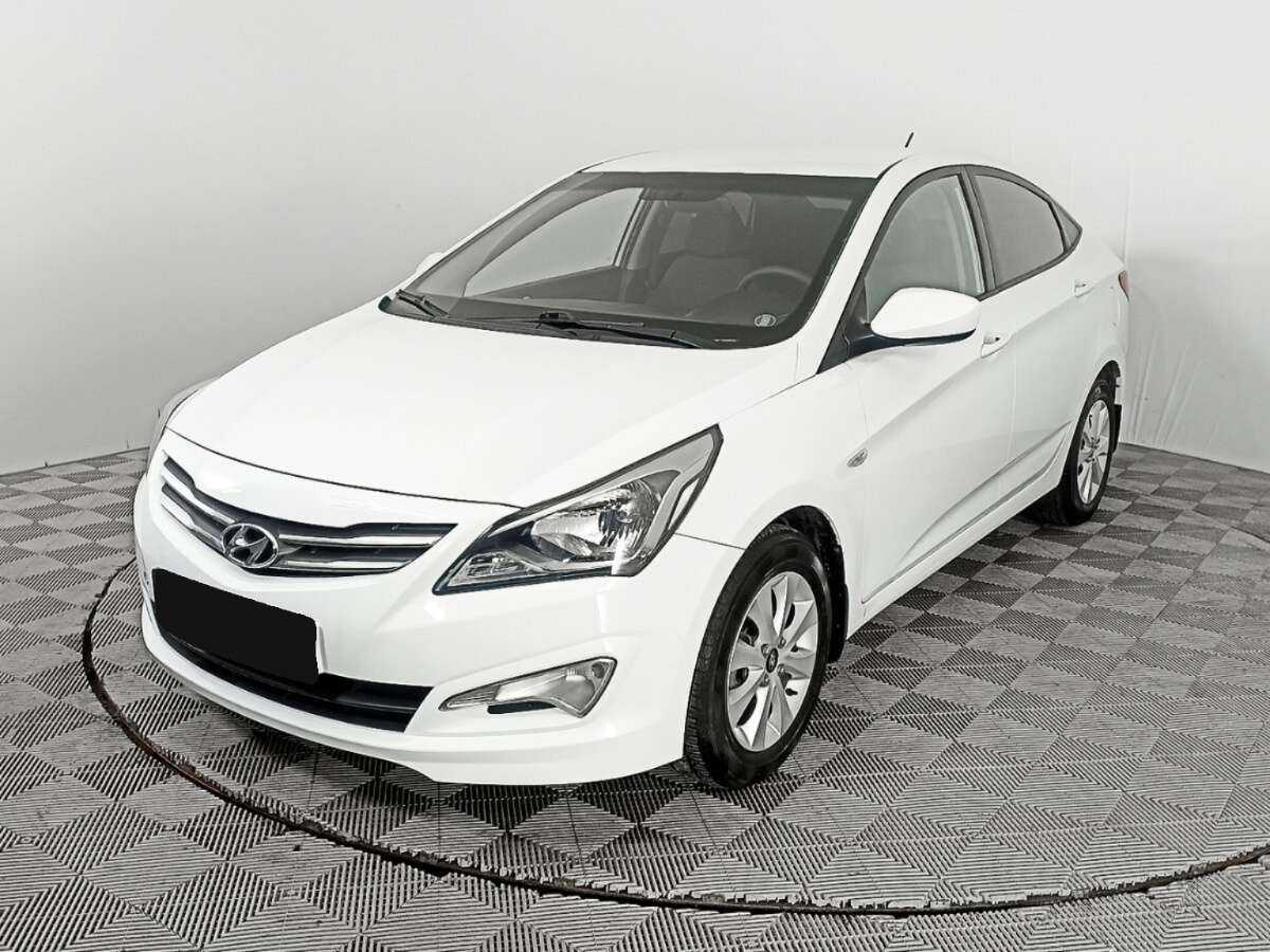 Hyundai Solaris 2016 года с пробегом. Посмотреть фото