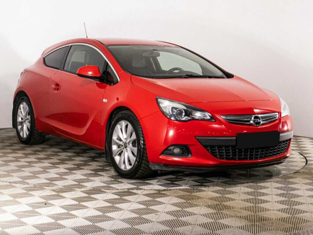 Opel Astra 2012 года с пробегом. Фото: #2