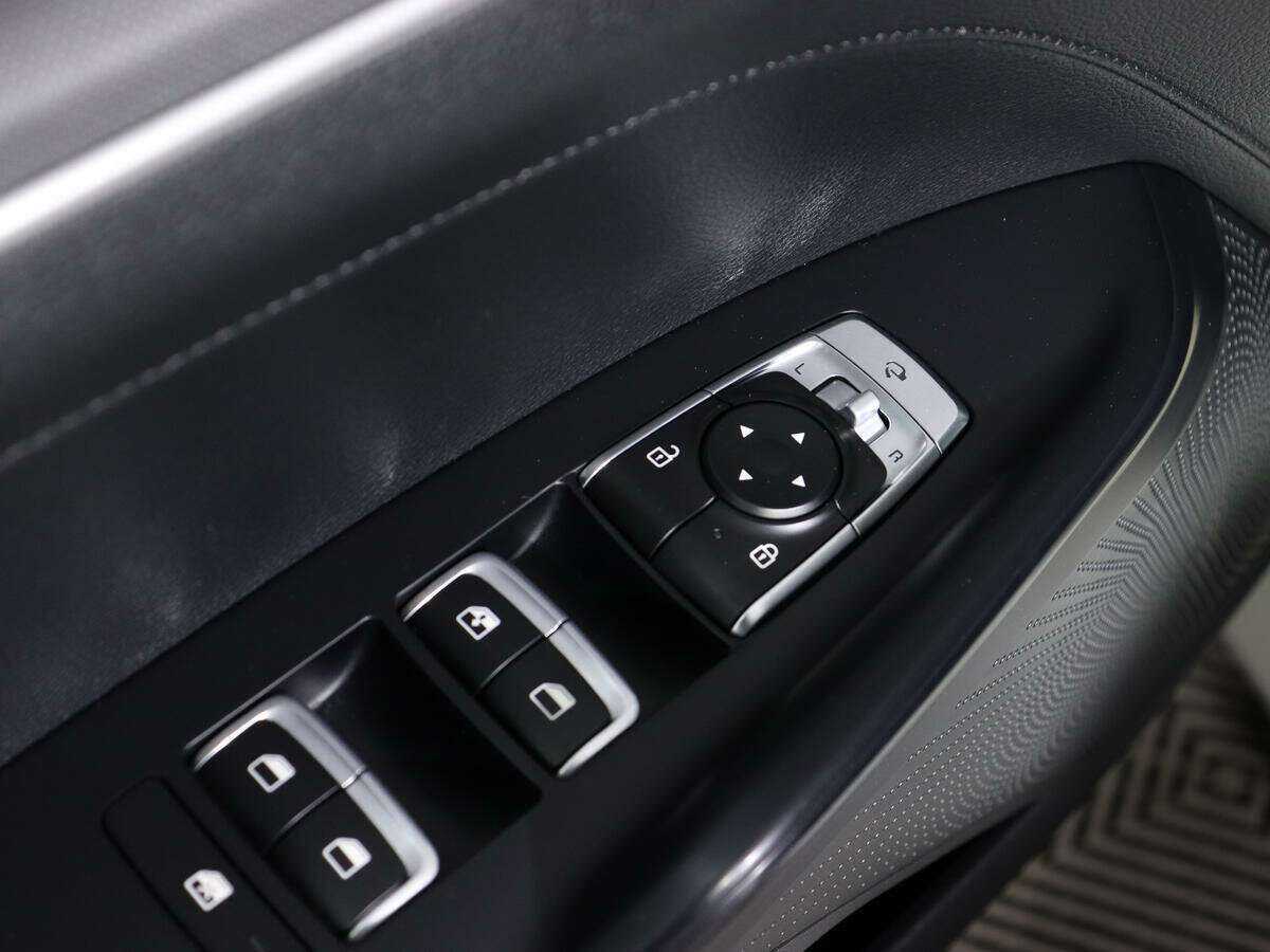 Kia K5 2020 года с пробегом. Фото: #14