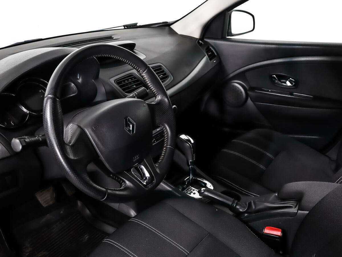 Renault Fluence 2013 года с пробегом. Фото: #8