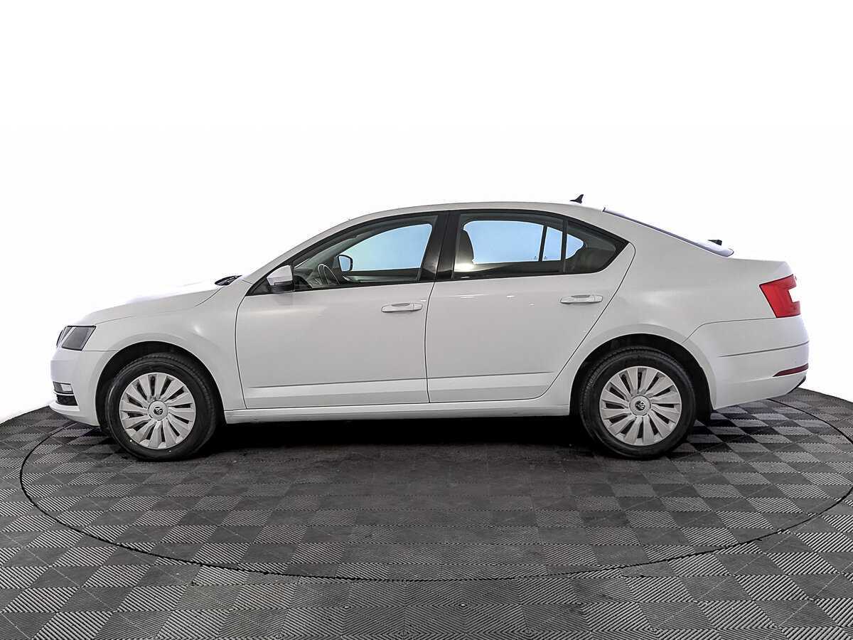 Skoda Octavia 2019 года с пробегом. Фото: #7