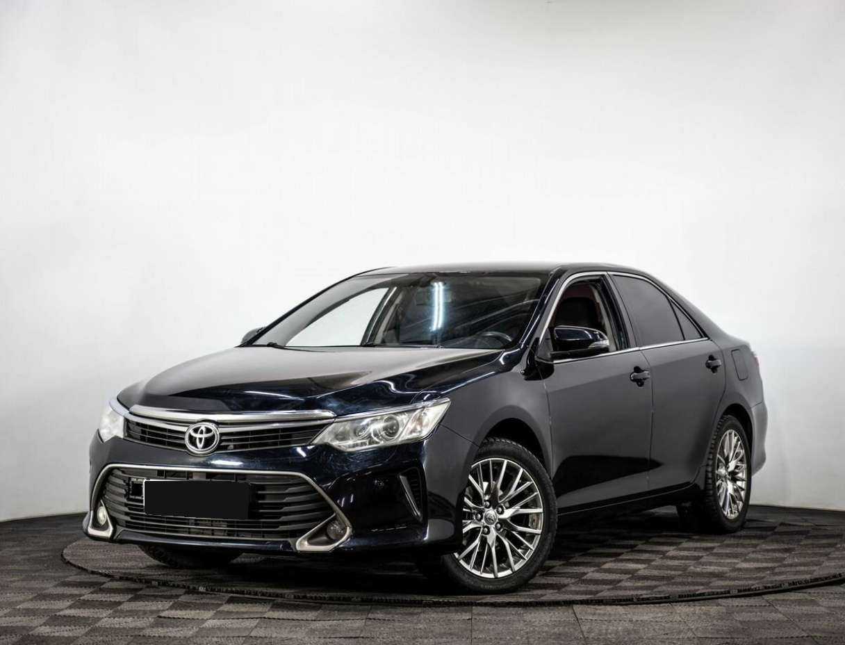 Toyota Camry 2015 года с пробегом. Фото: #0