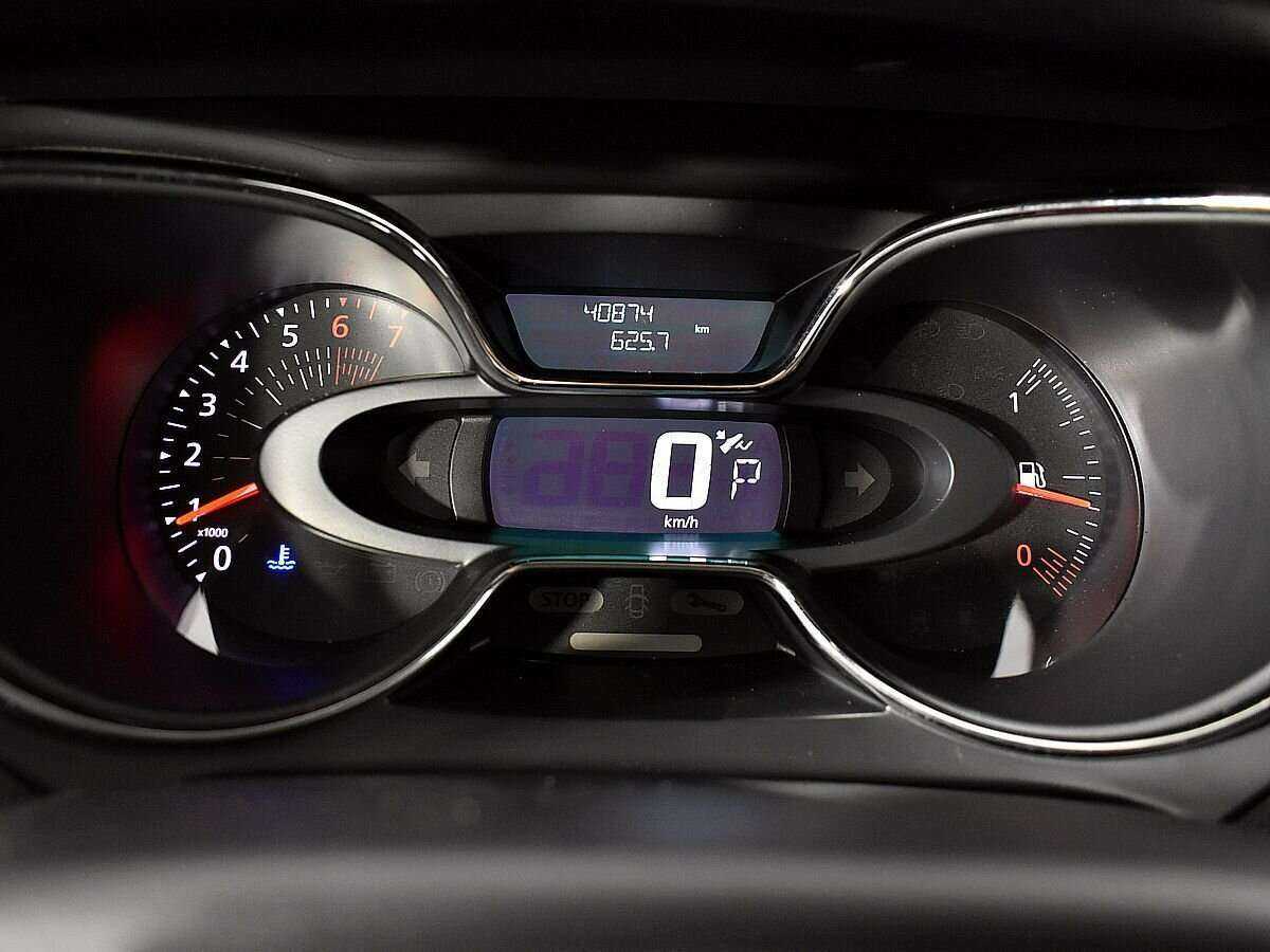 Renault Kaptur 2018 года с пробегом. Фото: #11