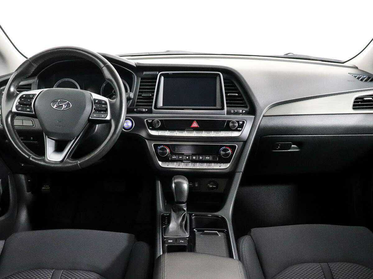 Hyundai Sonata 2018 года с пробегом. Фото: #10