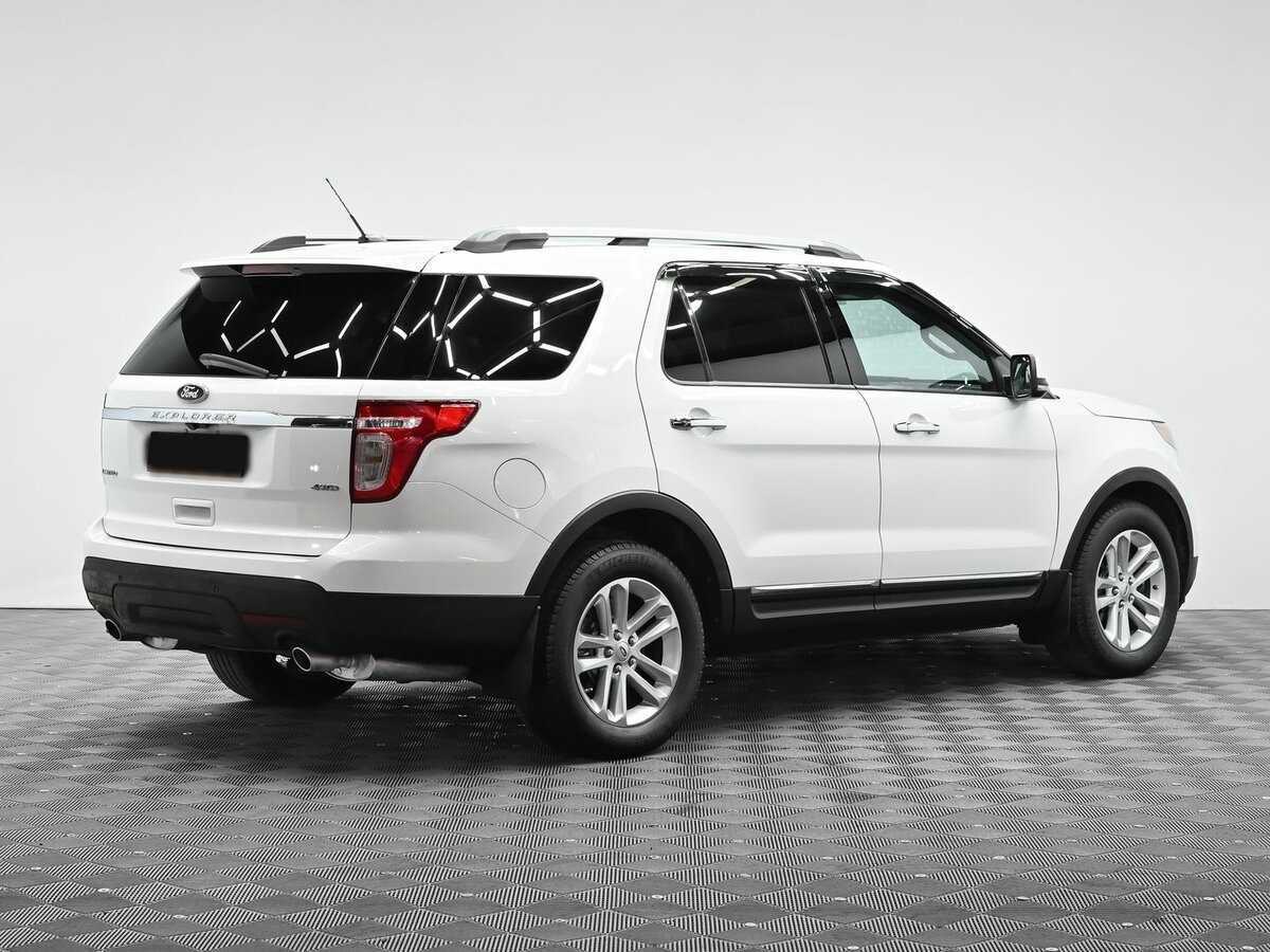 Ford Explorer 2012 года с пробегом. Фото: #3