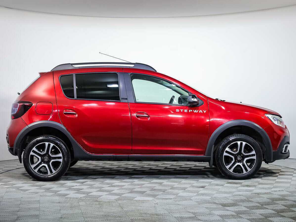 Renault Sandero 2020 года с пробегом. Фото: #2