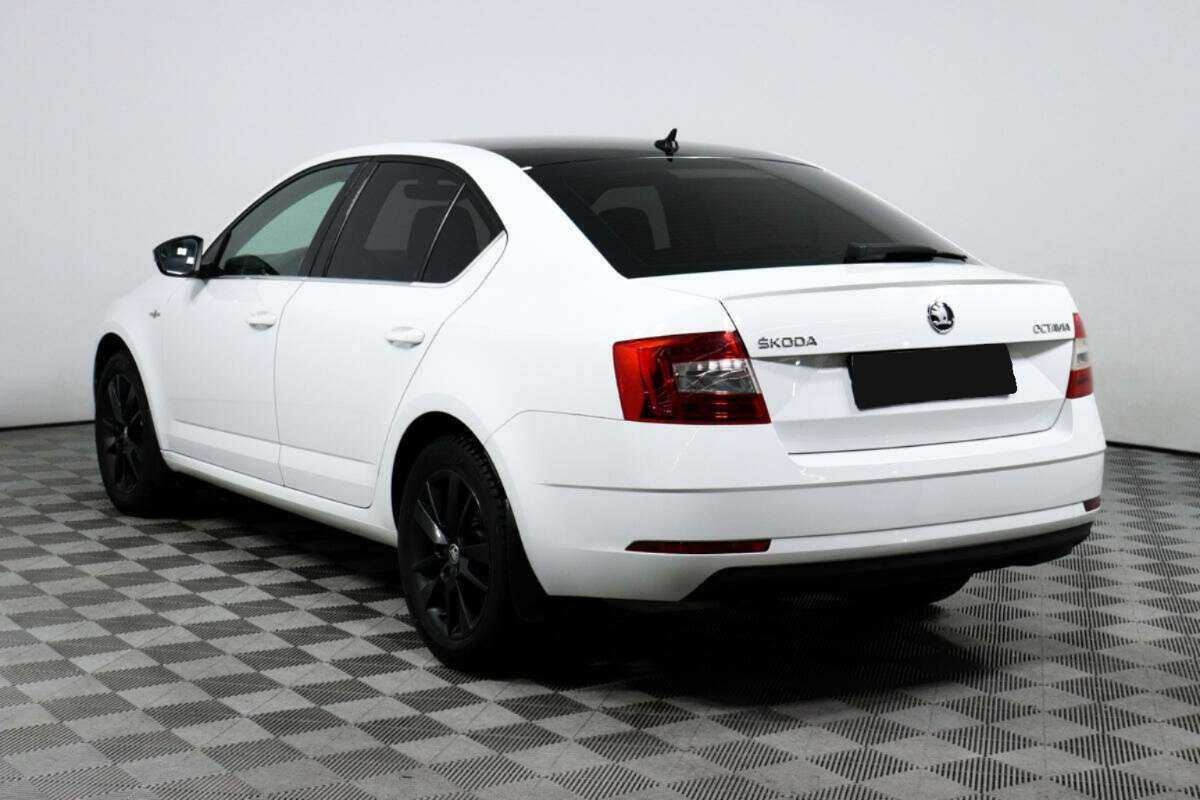 Skoda Octavia 2020 года с пробегом. Фото: #6