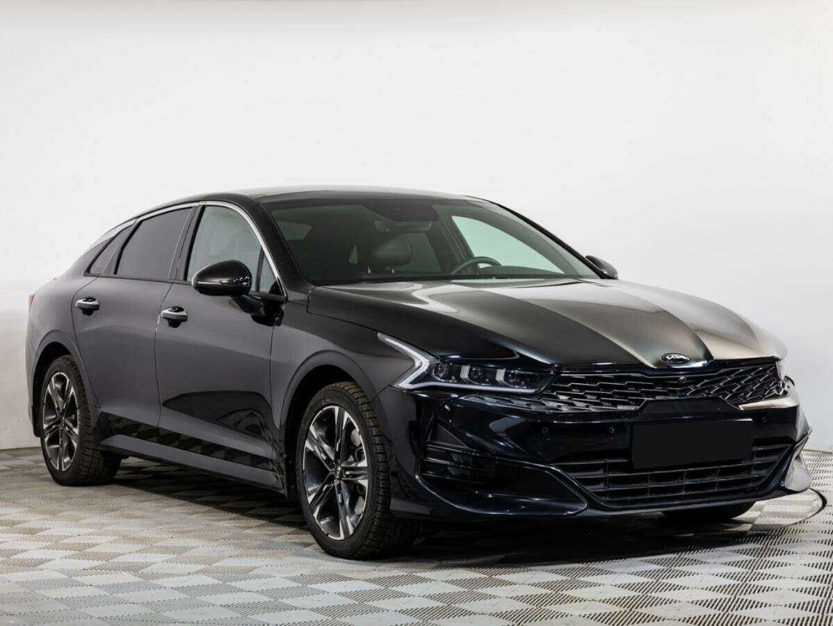 Kia K5 2020 года с пробегом. Фото: #1