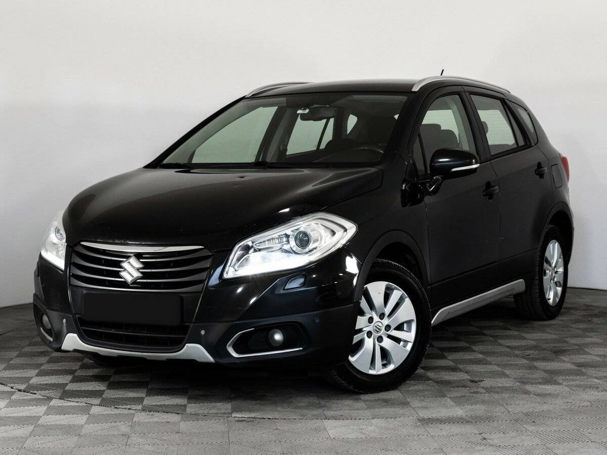 Suzuki SX4 2014 года с пробегом. Посмотреть фото