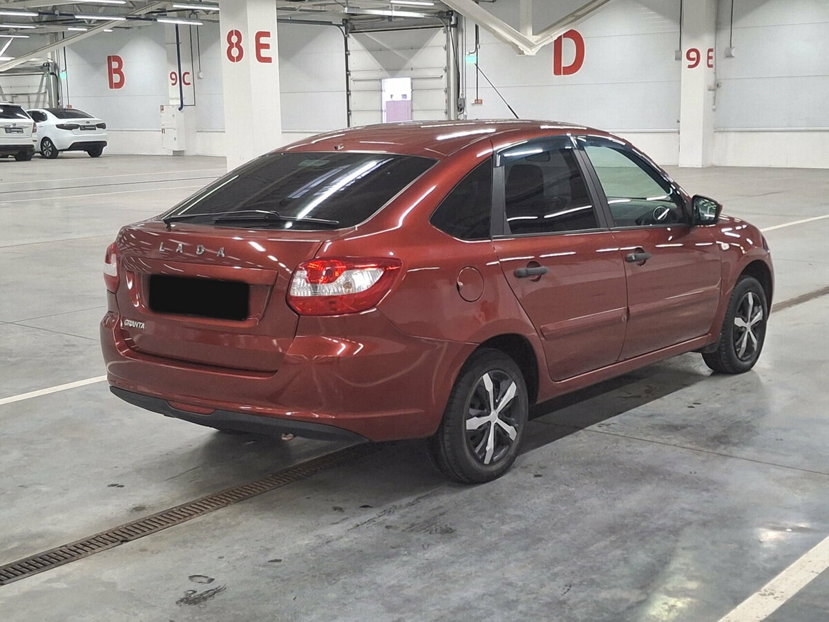 Lada (ВАЗ) Granta 2018 года с пробегом. Фото: #4