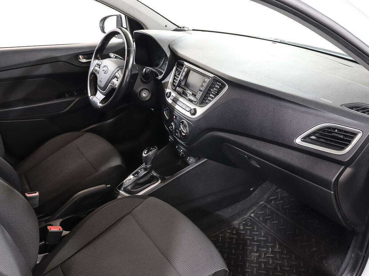 Hyundai Solaris 2017 года с пробегом. Фото: #8