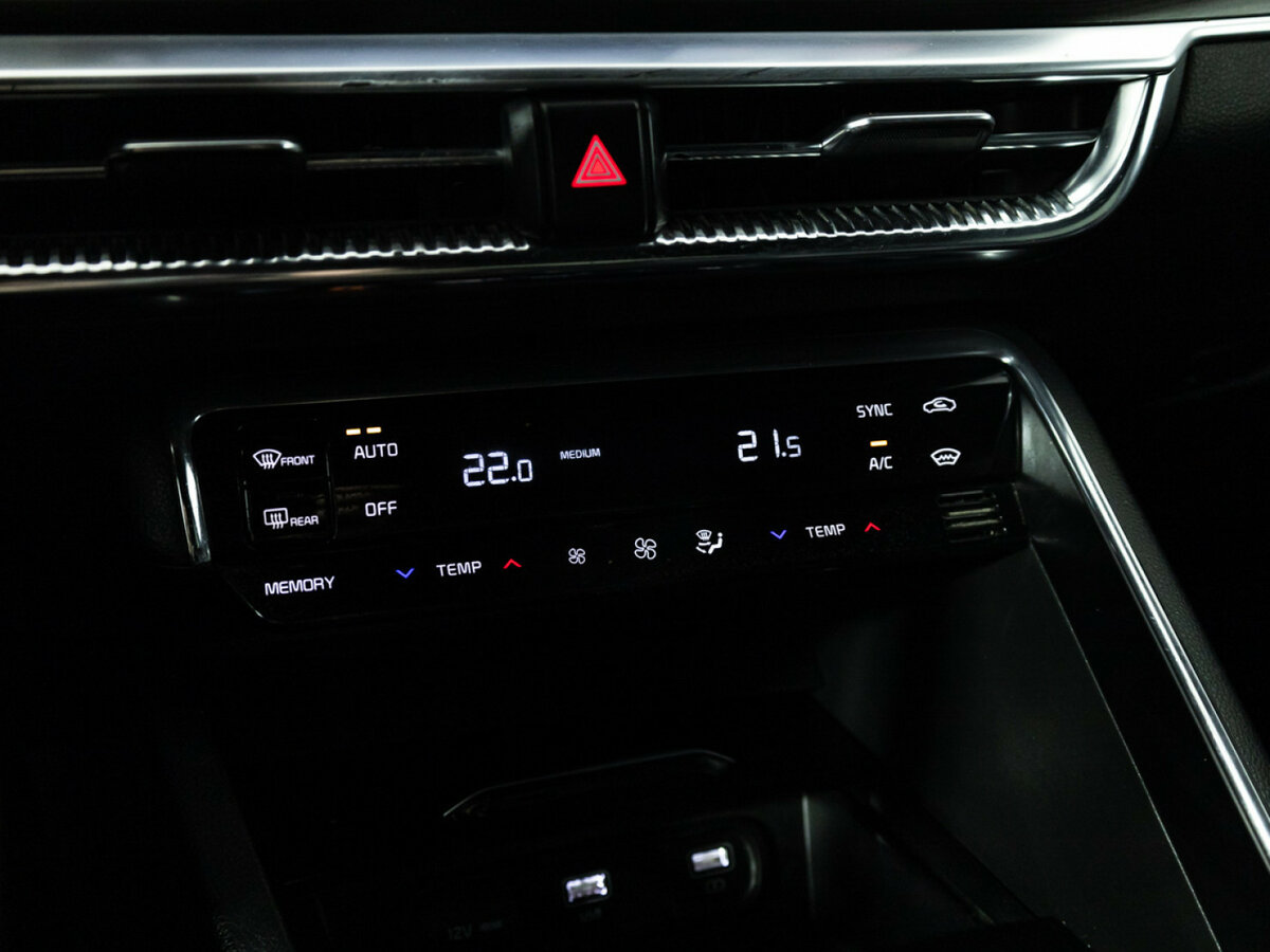 Kia K5 2021 года с пробегом. Фото: #19